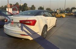 Kia Cadenza